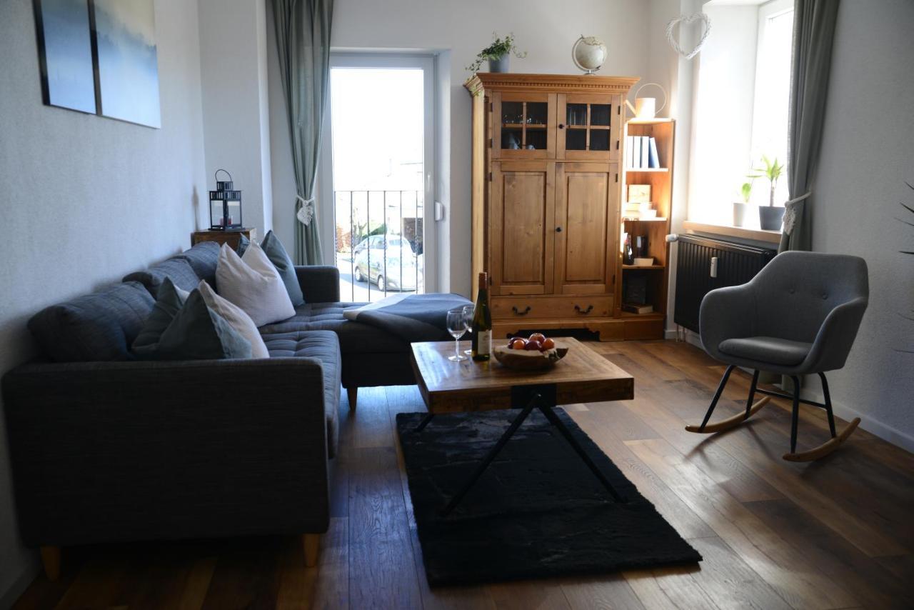 Ferienwohnung Die Alte Schule เดาน์ ภายนอก รูปภาพ