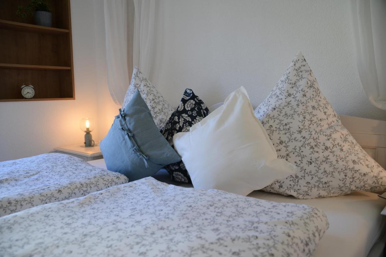 Ferienwohnung Die Alte Schule เดาน์ ภายนอก รูปภาพ