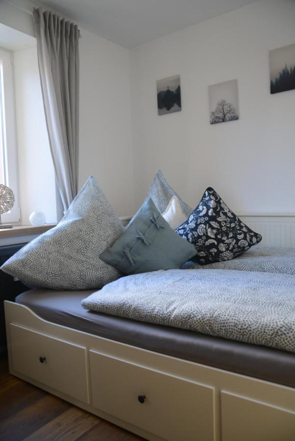 Ferienwohnung Die Alte Schule เดาน์ ภายนอก รูปภาพ