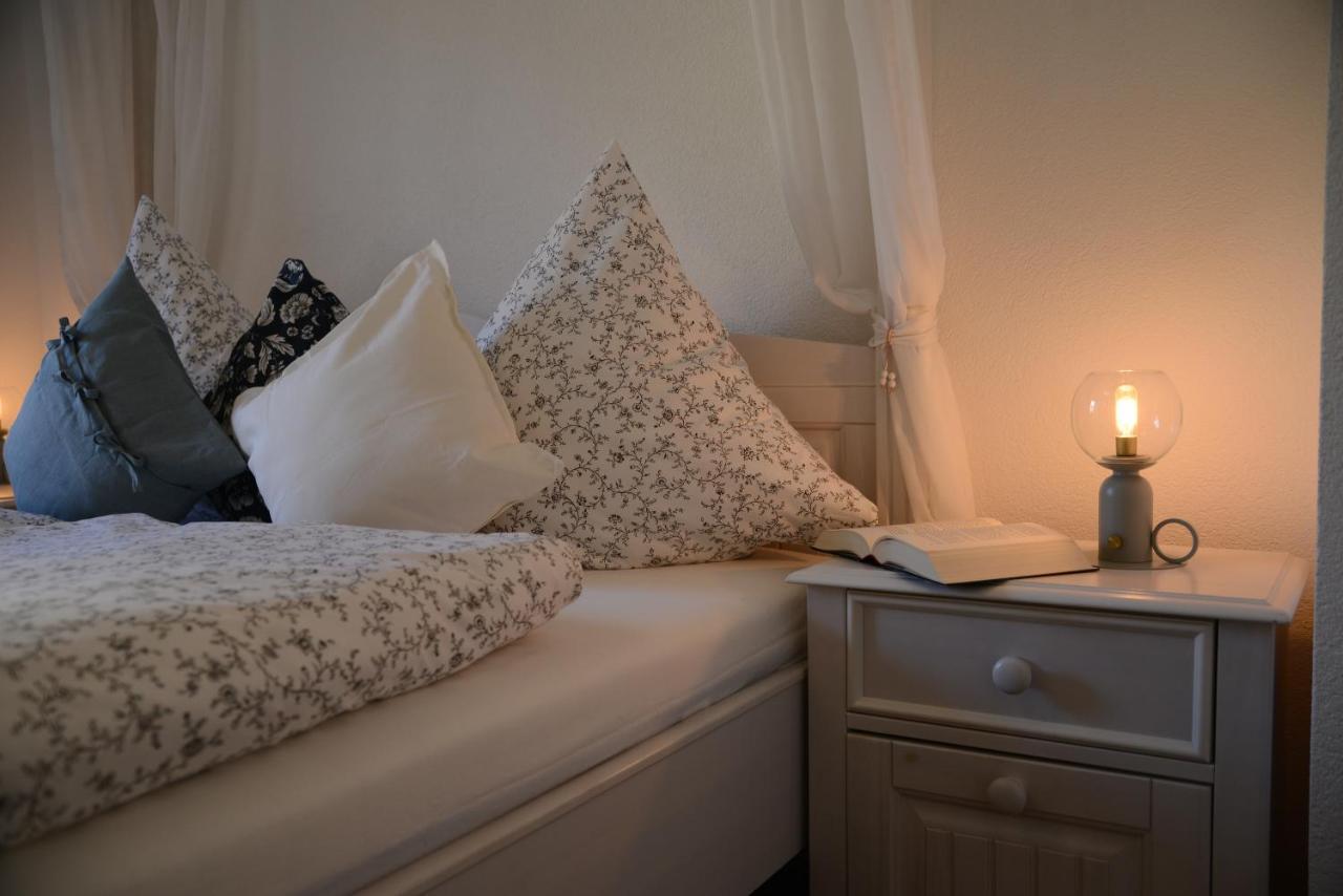 Ferienwohnung Die Alte Schule เดาน์ ภายนอก รูปภาพ