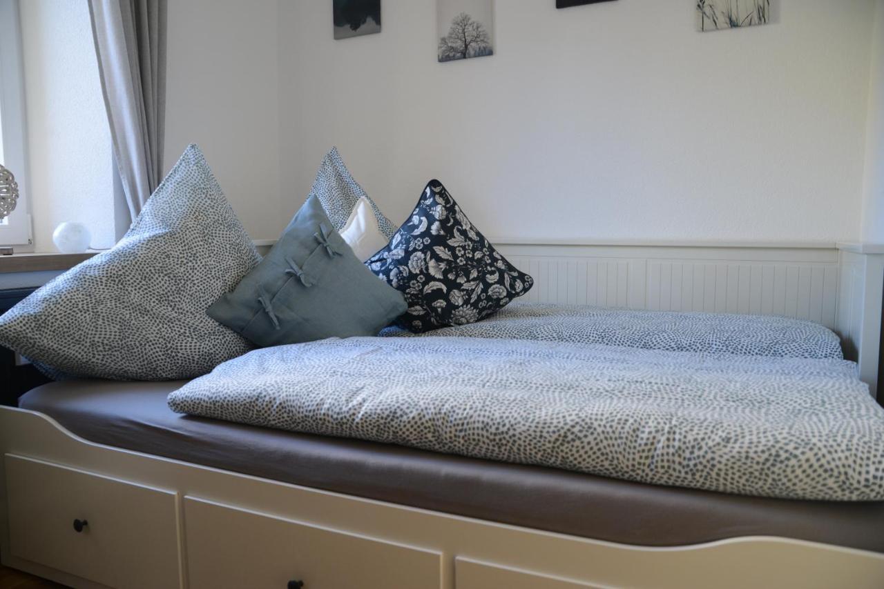 Ferienwohnung Die Alte Schule เดาน์ ภายนอก รูปภาพ