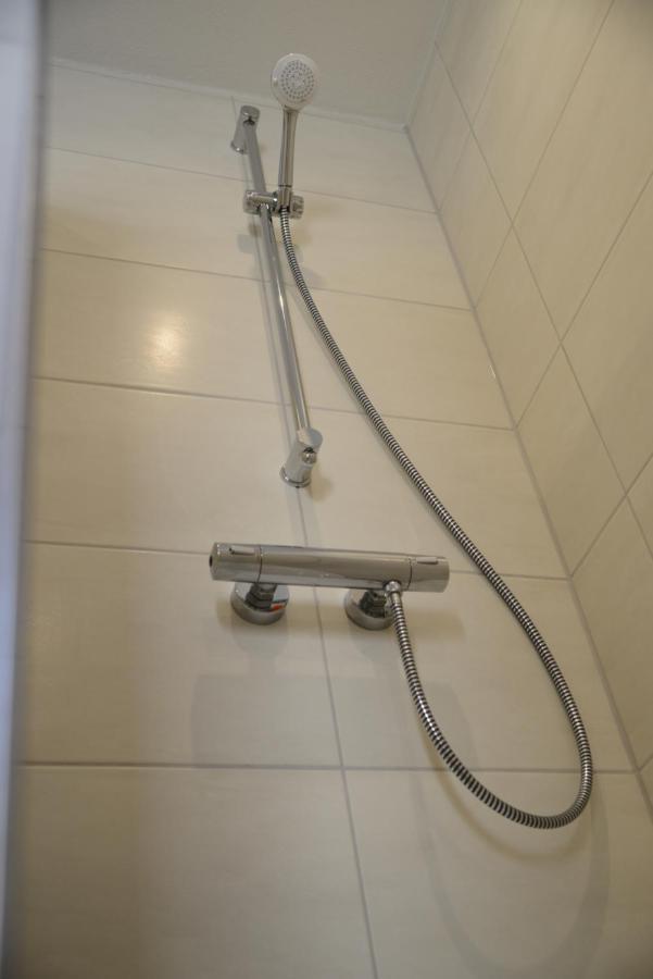 Ferienwohnung Die Alte Schule เดาน์ ภายนอก รูปภาพ