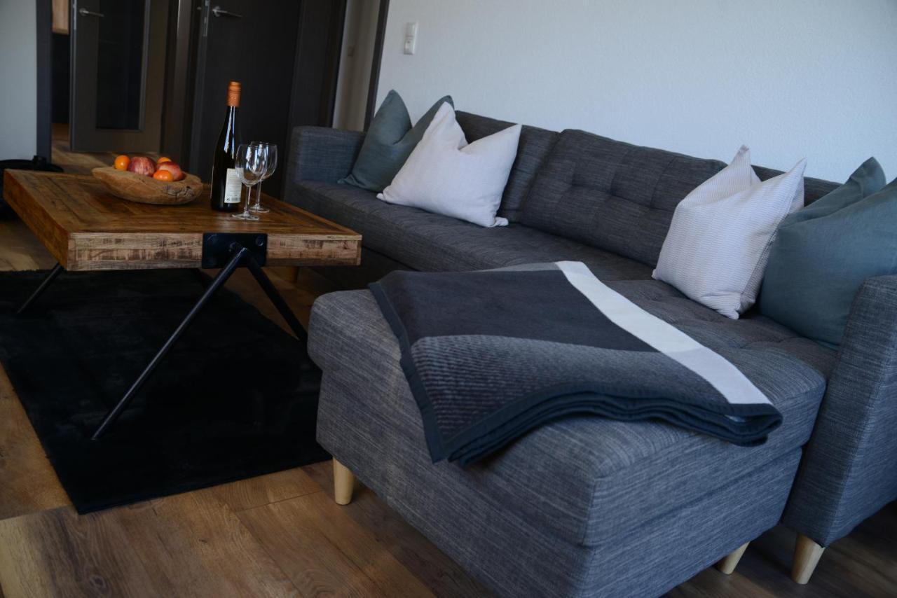 Ferienwohnung Die Alte Schule เดาน์ ภายนอก รูปภาพ